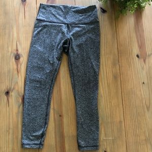 Lululemon WunderUnder High-Rise, size 10, 23 in